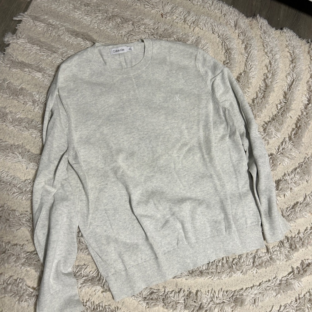 Calvin Klein Light Gray Knit Top